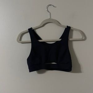 Alo yoga sports bra